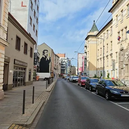 Historic Old Town Братислава
